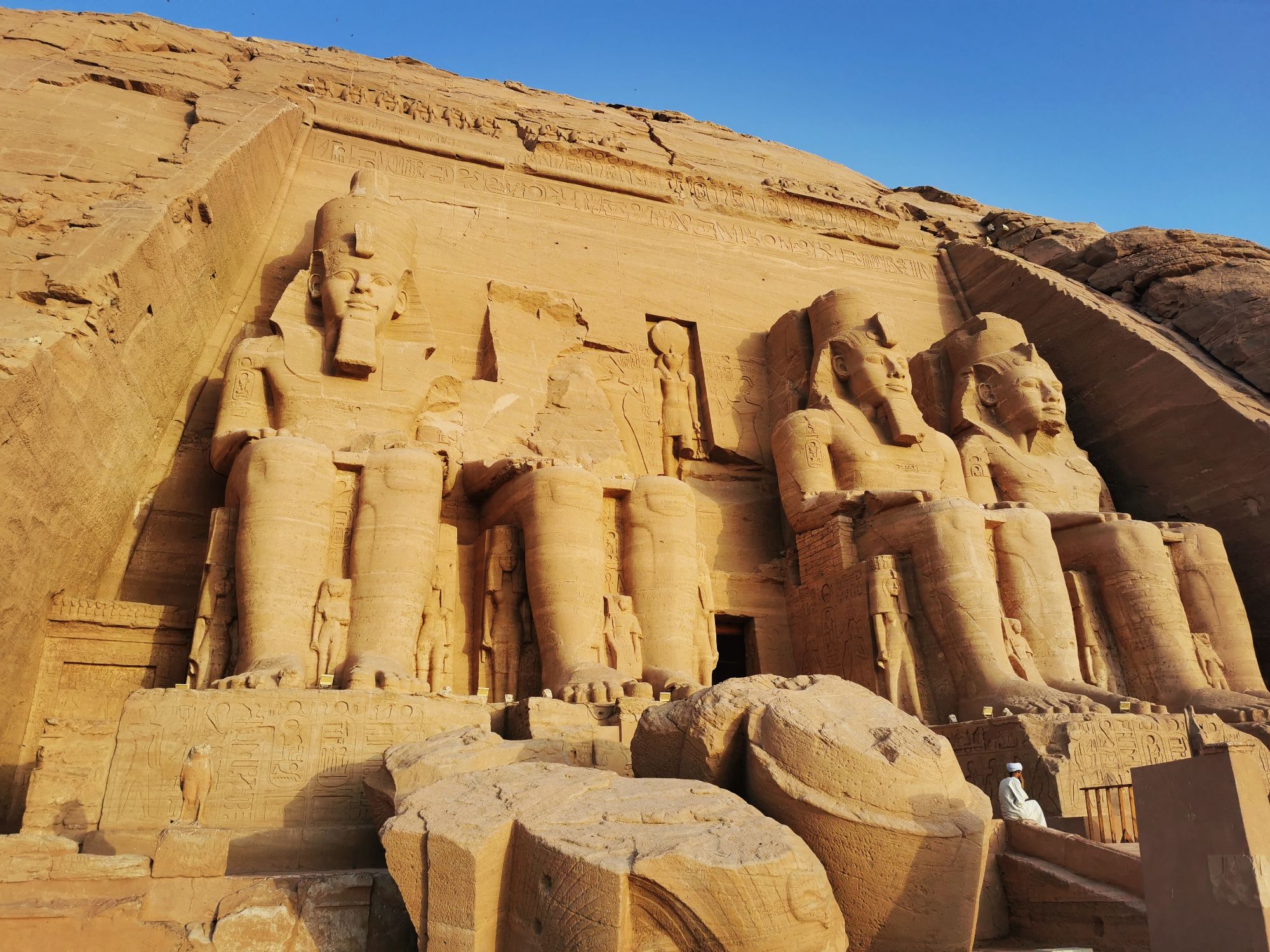 Abu Simbel, jasmine debels, Upper egypt