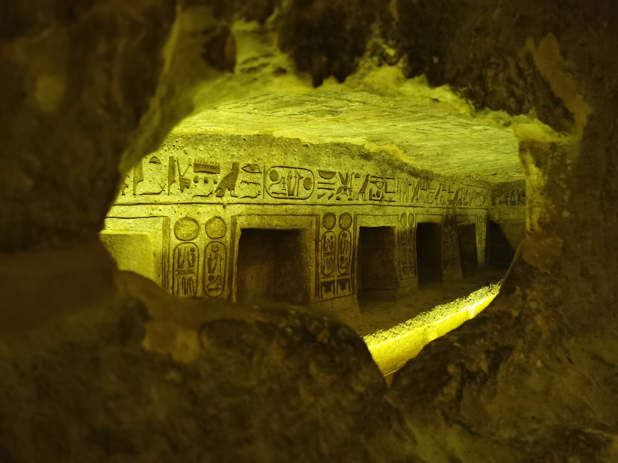 Abu Simbel, jasmine debels, Upper egypt