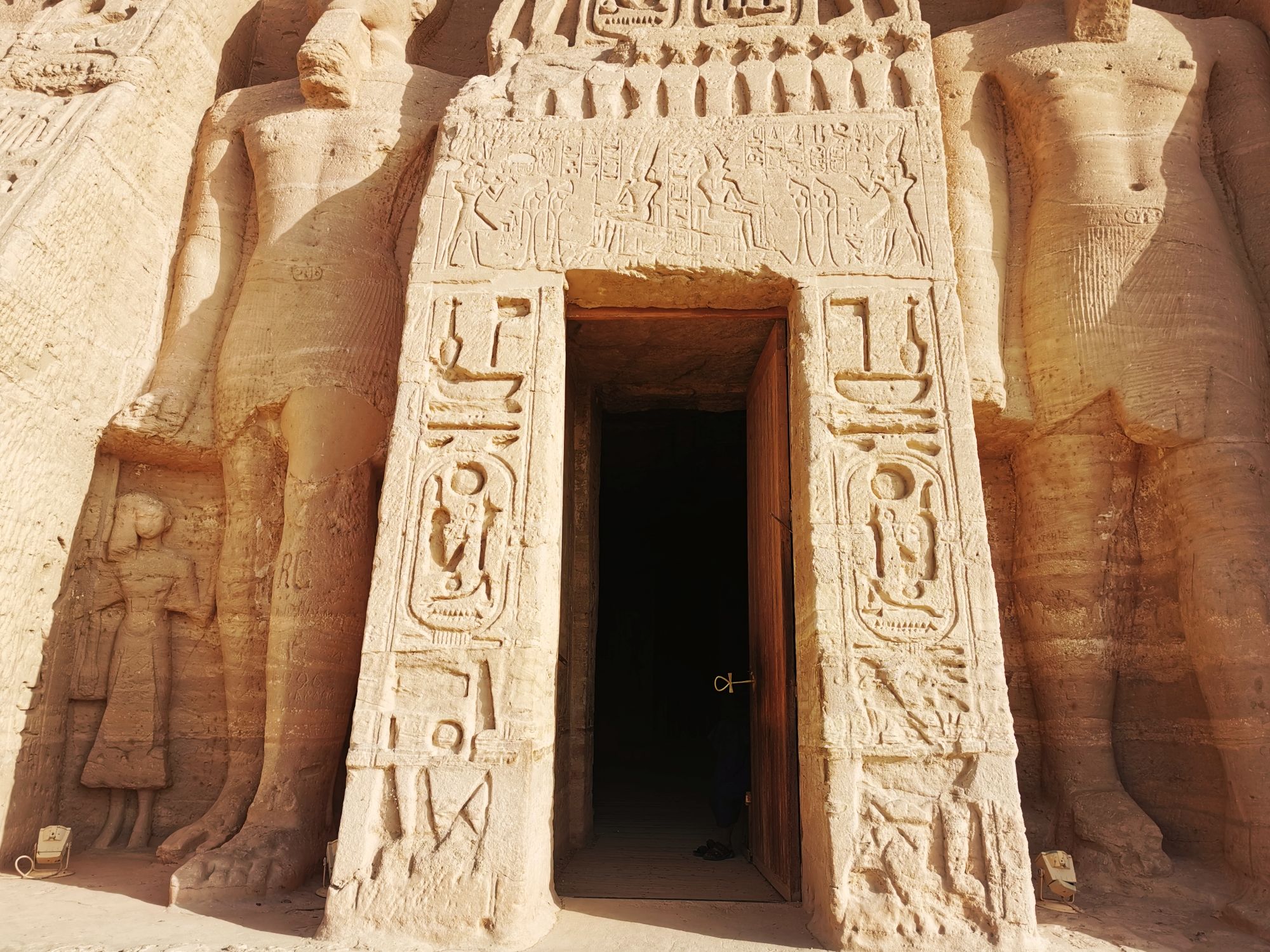 Abu Simbel, jasmine debels, Upper egypt